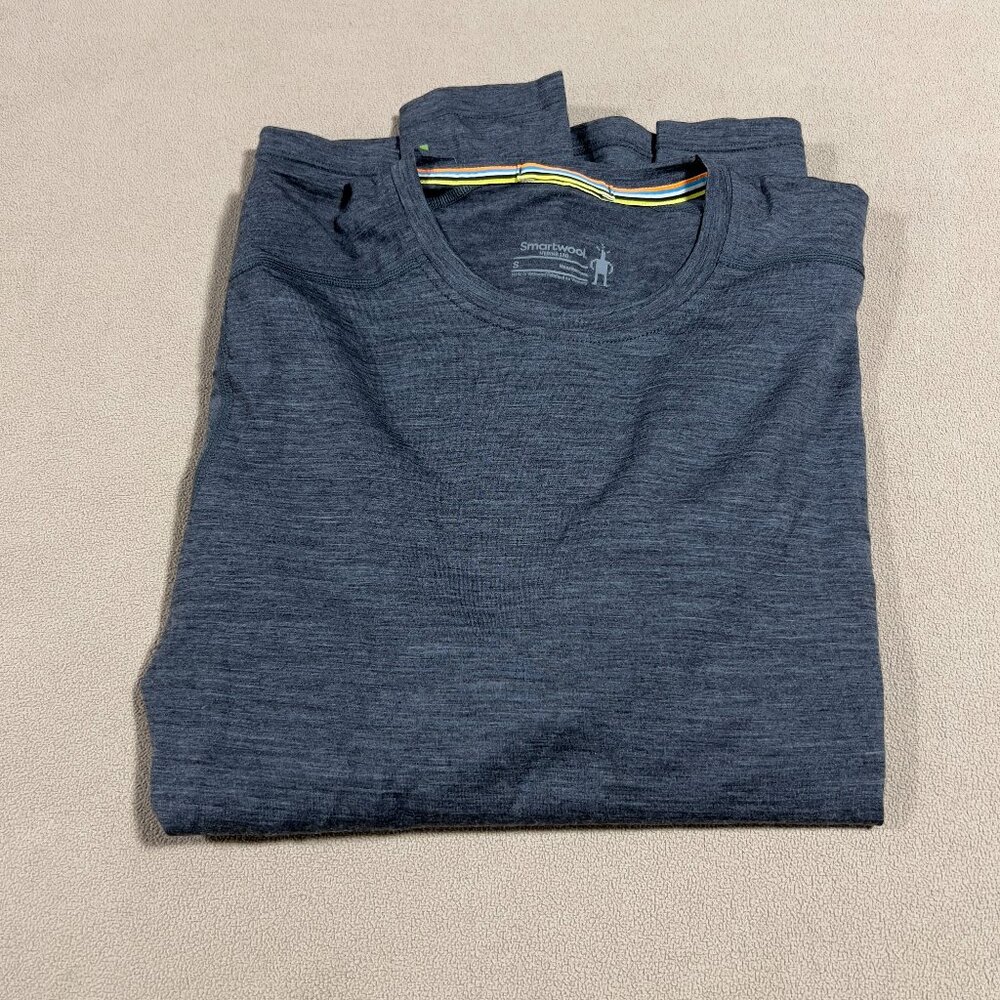 Smartwool  Men's Classic All-Season Merino Base Layer Shirt (New without tags)